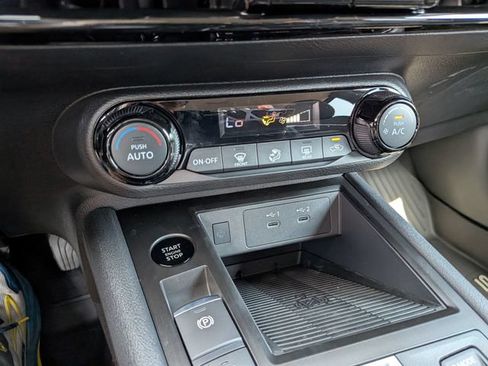 New 2026 Nissan Kicks SV FWD image 18