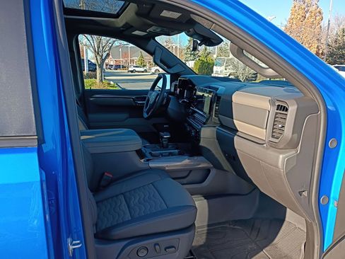 New 2026 Chevrolet Silverado 1500 ZR2 image 23