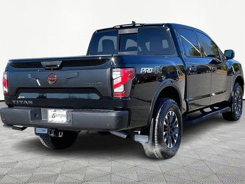 Used 2024 Nissan Titan PRO-4X w/ Pro-4x Utility Package image 5