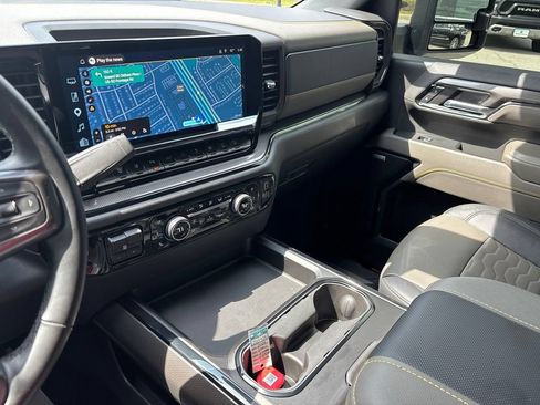 Used 2024 Chevrolet Silverado 2500 ZR2 w/ Technology Package AWD/4WD image 67