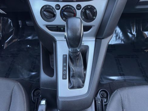 Used 2013 Ford Focus SE image 17