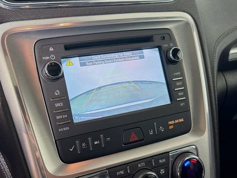 Used 2017 GMC Acadia Limited SLT image 15