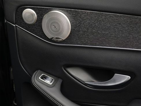 Used 2021 Mercedes-Benz GLC 300 4MATIC image 37