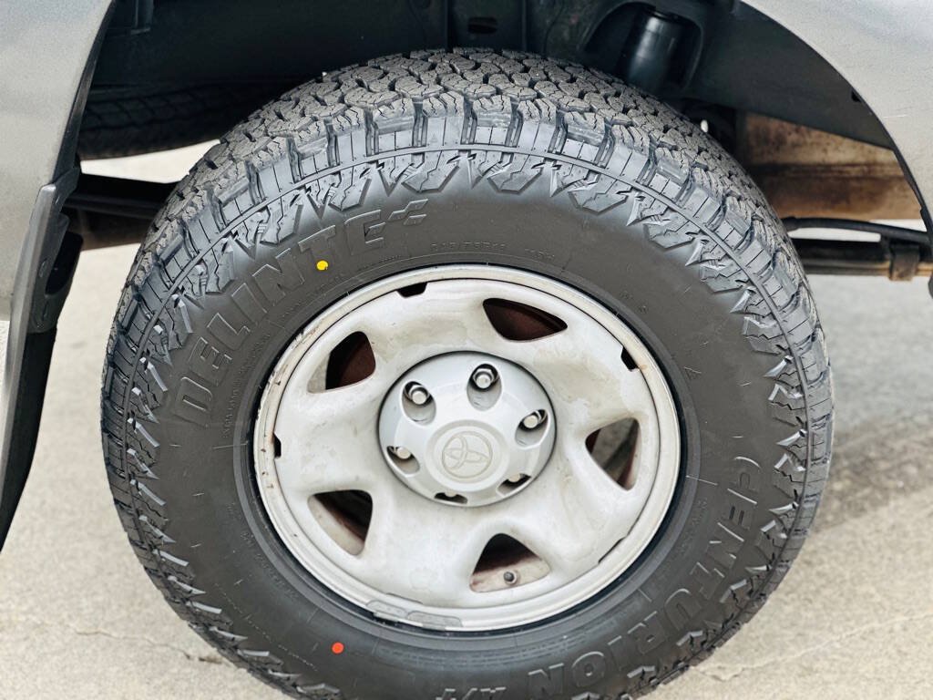 Used 2013 Toyota Tacoma PreRunner w/ SR5 Pkg RWD image 7