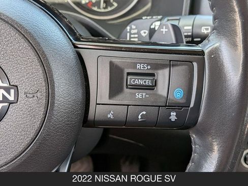 Used 2022 Nissan Rogue SV w/ SV Premium Package FWD image 19