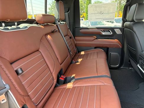 New 2026 GMC Sierra 2500 Denali Ultimate AWD/4WD image 23