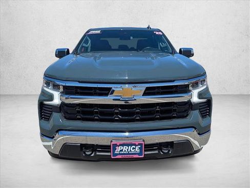Used 2025 Chevrolet Silverado 1500 LT AWD/4WD image 2