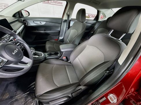 Used 2023 Kia Forte LXS image 23