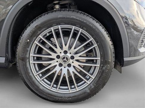 New 2026 Mercedes-Benz GLC 300 4MATIC image 9