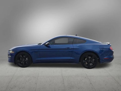 Used 2022 Ford Mustang GT w/ Equipment Group 301A RWD image 3