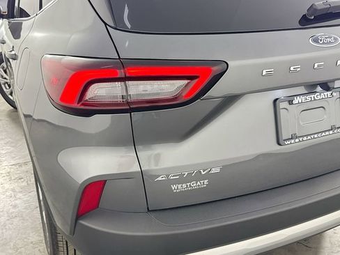 Used 2024 Ford Escape Active image 39