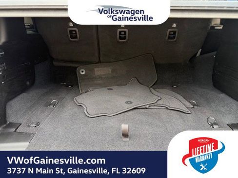 Used 2024 Jeep Wrangler Unlimited Sahara AWD/4WD image 7
