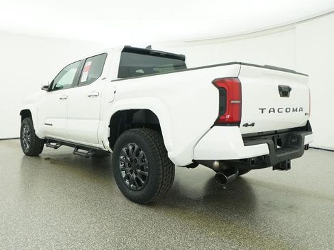 New 2026 Toyota Tacoma SR5 AWD/4WD image 31
