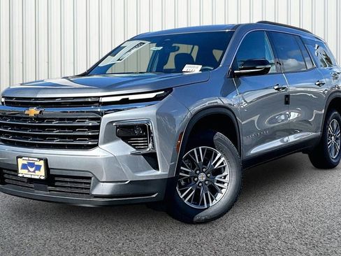 New 2026 Chevrolet Traverse LT w/ Driver Confidence Package image 14