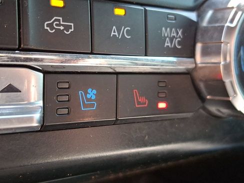 Used 2024 Ford F450 Lariat AWD/4WD image 24