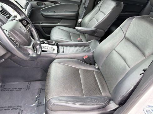 Used 2021 Honda Passport Touring image 5