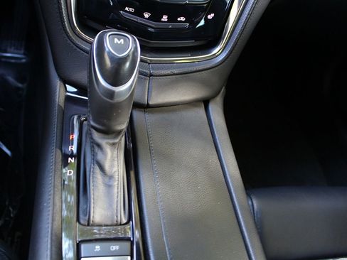 Used 2019 Cadillac CTS V w/ Carbon Fiber Package image 47