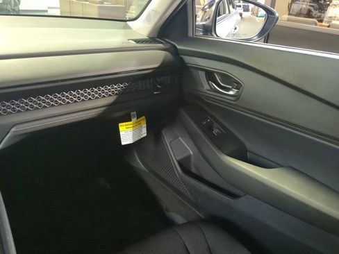 Used 2025 Honda Accord SE image 15