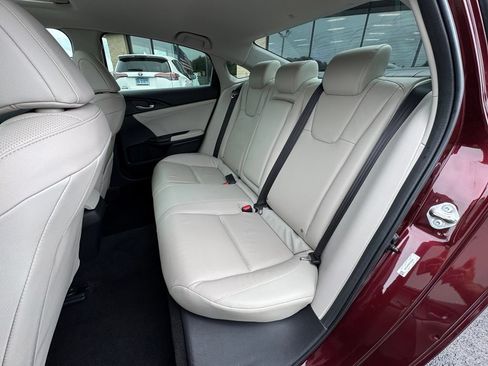 Used 2019 Honda Insight Touring image 11