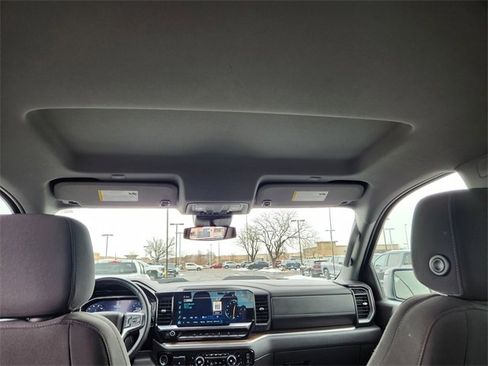 Used 2023 Chevrolet Silverado 1500 LT Trail Boss w/ Protection Package image 17