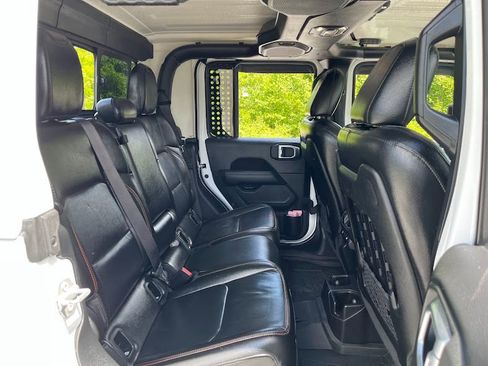 Used 2020 Jeep Gladiator Mojave AWD/4WD image 39