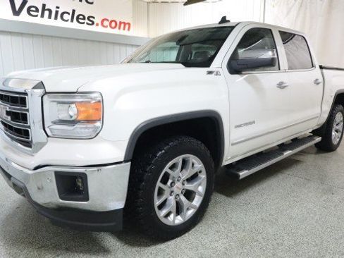 Used 2015 GMC Sierra 1500 SLT w/ SLT Crew Cab Value Package AWD/4WD image 2