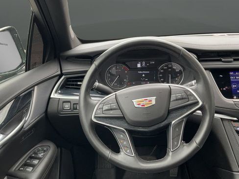 Certified 2024 Cadillac XT5 Premium Luxury AWD/4WD image 28