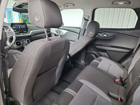 Used 2023 Chevrolet Blazer LT AWD/4WD image 37