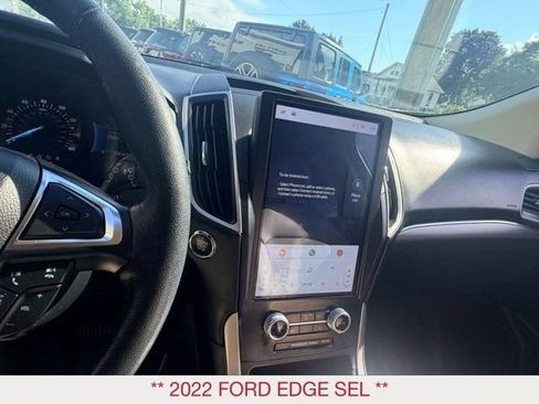 Used 2022 Ford Edge SEL w/ Convenience Package AWD/4WD image 13