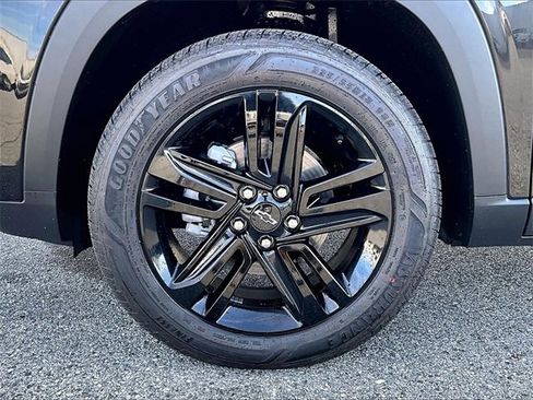 New 2026 Chevrolet Trax ACTIV w/ Sunroof Package image 7