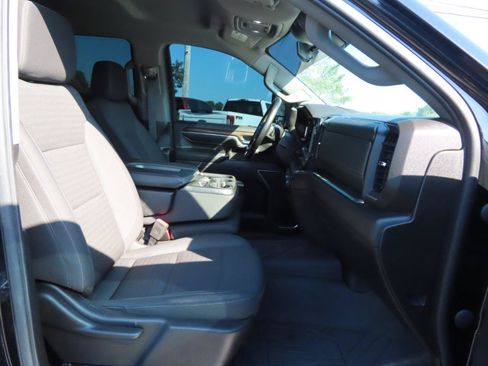 Used 2024 Chevrolet Silverado 3500 LT w/ Convenience Package AWD/4WD image 32