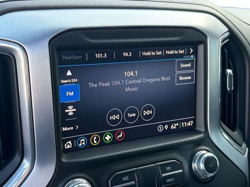 Used 2022 GMC Sierra 1500 Elevation image 14