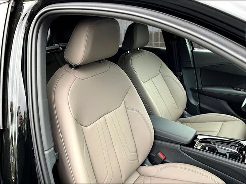 New 2026 Audi Q3 quattro 2.0T AWD/4WD image 11