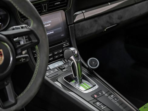 Used 2019 Porsche 911 GT3 RS RWD image 64