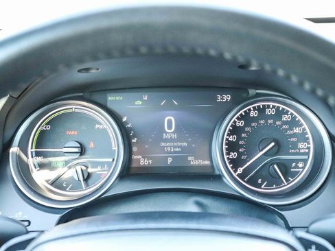 Certified 2024 Toyota Camry XSE w/ Cold Weather Package FWD image 29