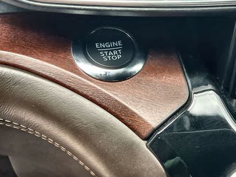 Used 2023 Ford Explorer King Ranch w/ Technology Package AWD/4WD image 28