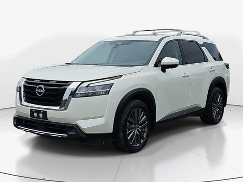 Used 2023 Nissan Pathfinder SL w/ SL Premium Package FWD image 11