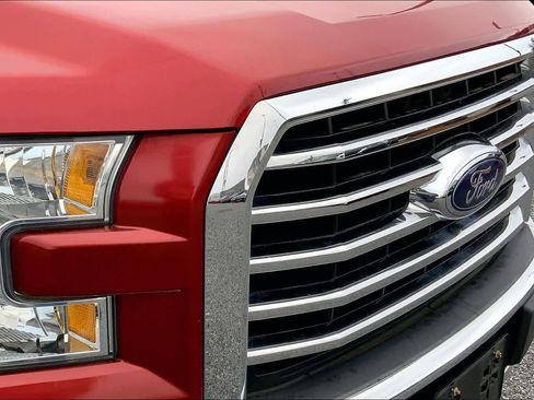 Used 2015 Ford F150 XLT w/ Equipment Group 302A Luxury image 28