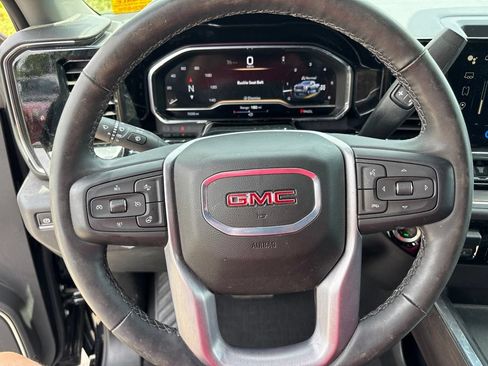 Used 2025 GMC Sierra 3500 SLT w/ SLT Premium Package AWD/4WD image 9