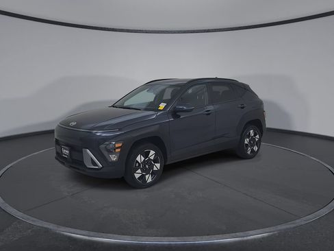Used 2025 Hyundai Kona SEL AWD/4WD image 7
