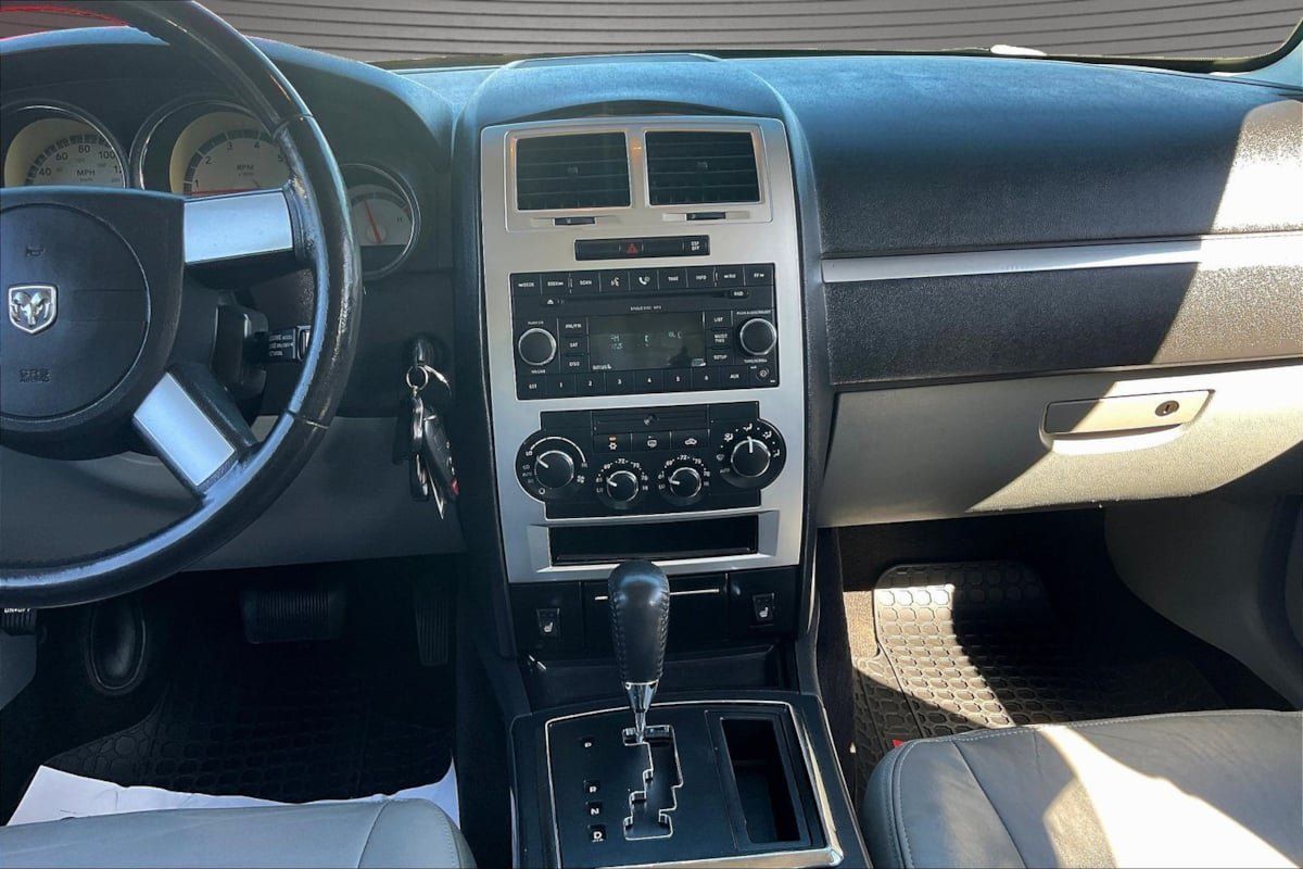 Used 2008 Dodge Charger R/T RWD image 9