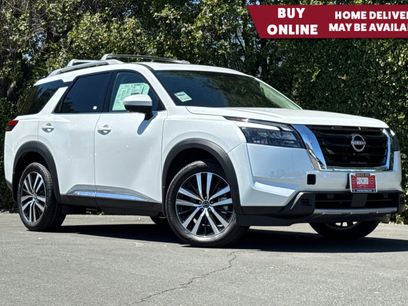 New 2025 Nissan Pathfinder Platinum