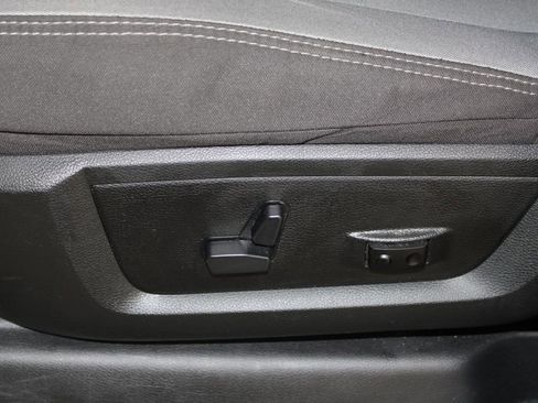 Used 2024 RAM 2500 Big Horn image 21