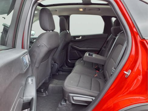 Used 2024 Ford Escape Active w/ Tech Pack #2 AWD/4WD image 11
