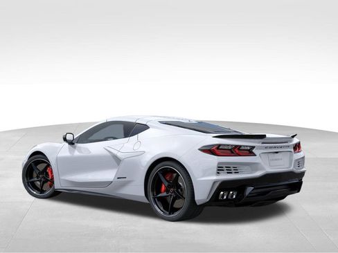 New 2026 Chevrolet Corvette E-Ray image 3
