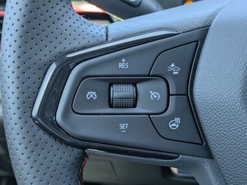 New 2026 Chevrolet Trax RS w/ Sunroof Package image 16