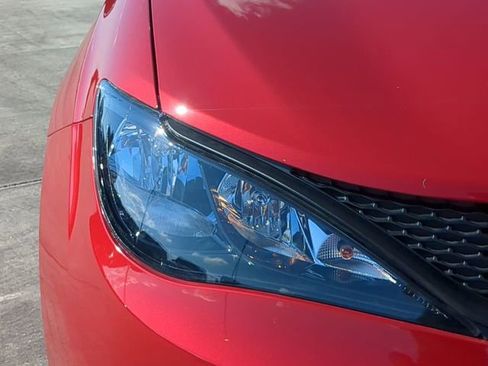 New 2026 Chrysler Voyager LX image 10