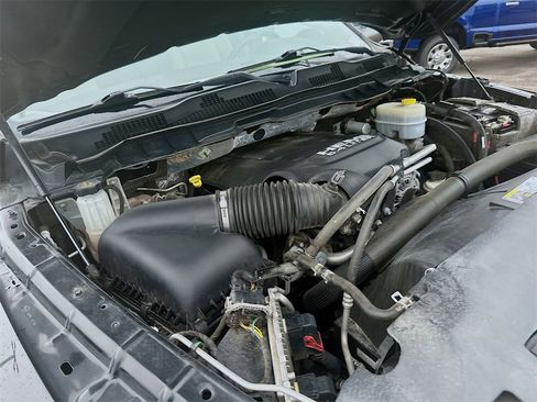 Used 2018 RAM 2500 Laramie image 26