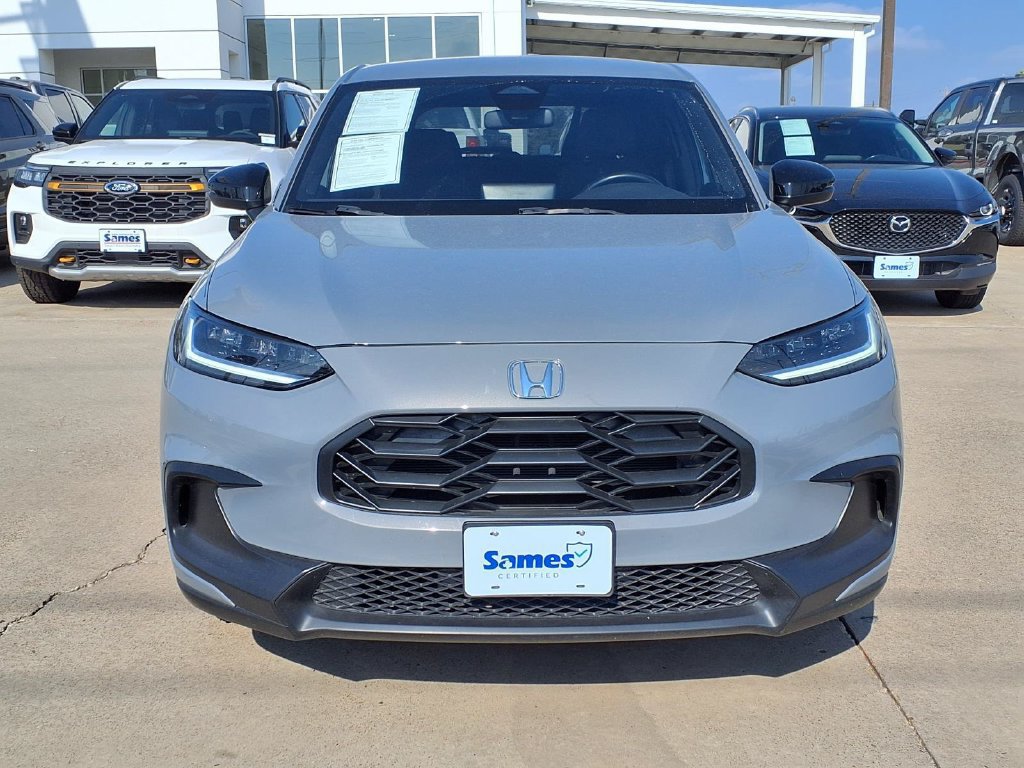 Used 2025 Honda HR-V Sport image 3