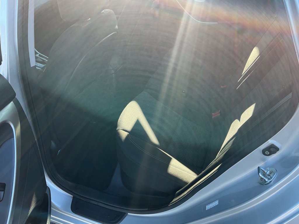 Used 2017 Hyundai Elantra GT FWD image 24